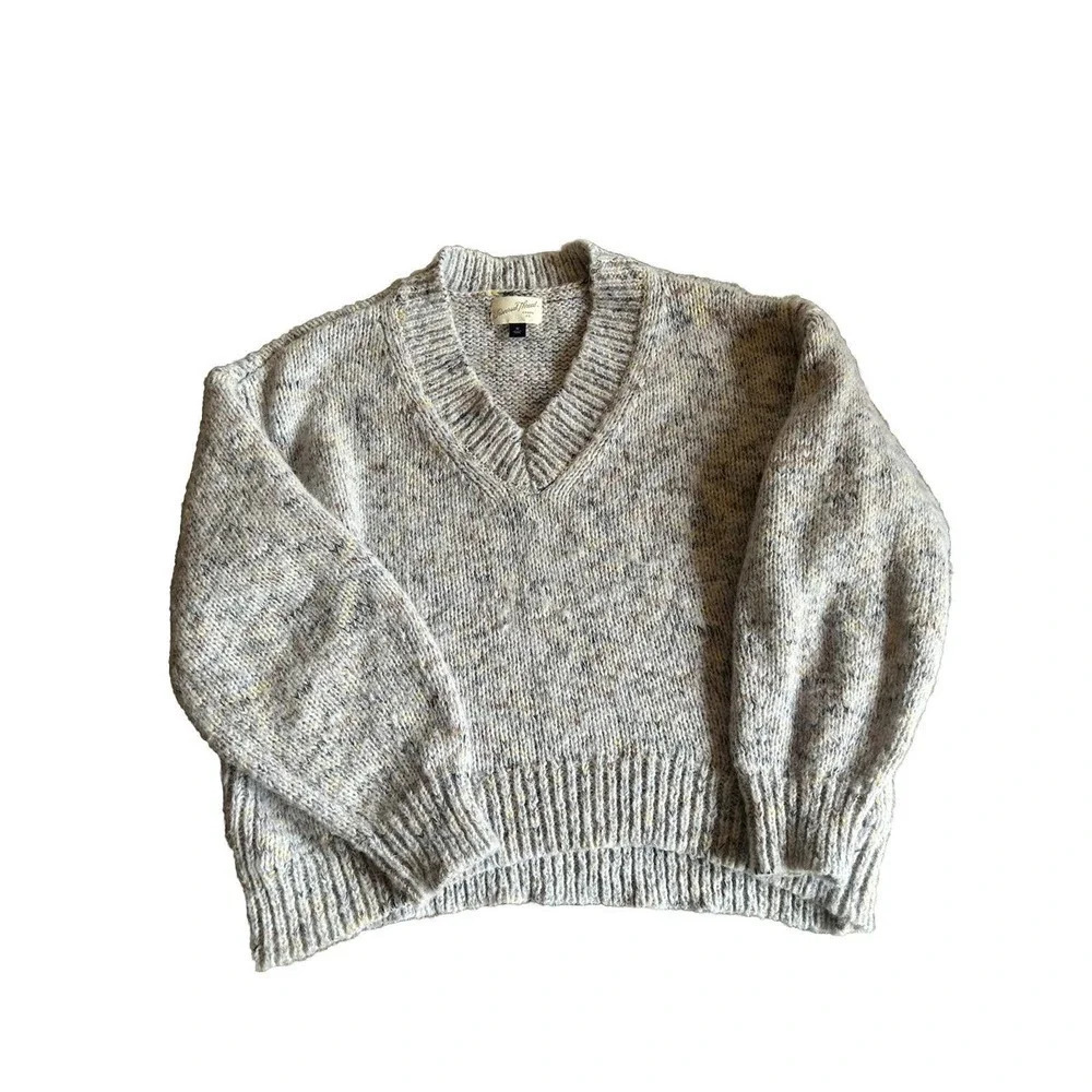 Universal Thread Women's Cable Knit V-Neck Pullover Sweater Size M Multicolored